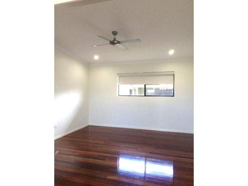 4 College Crt, North Mackay QLD 4740