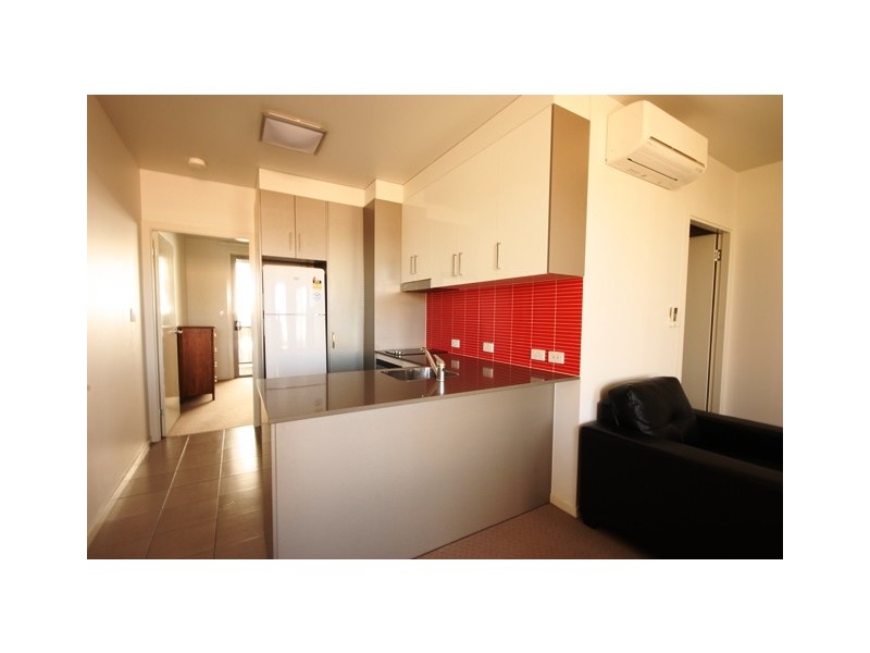 8/17 Bacon Street, Moranbah QLD 4744