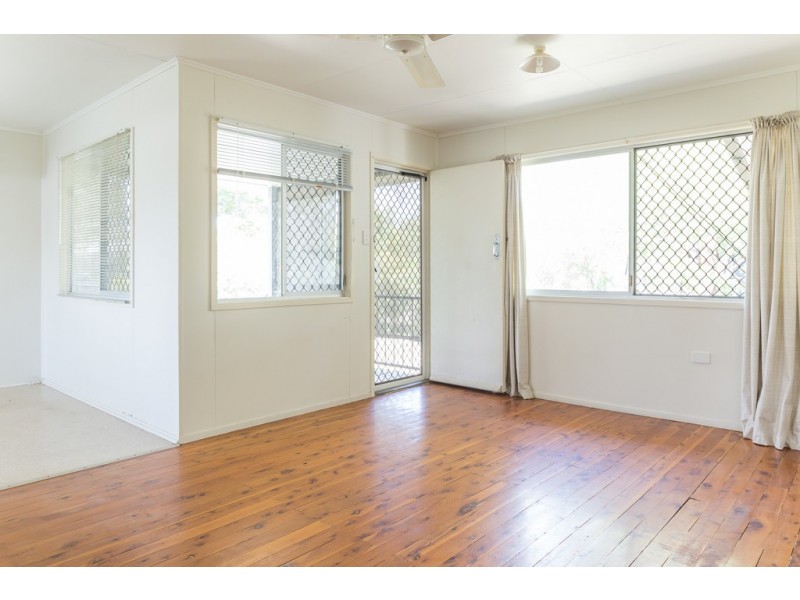 20 Patterson Street, Dysart QLD 4745