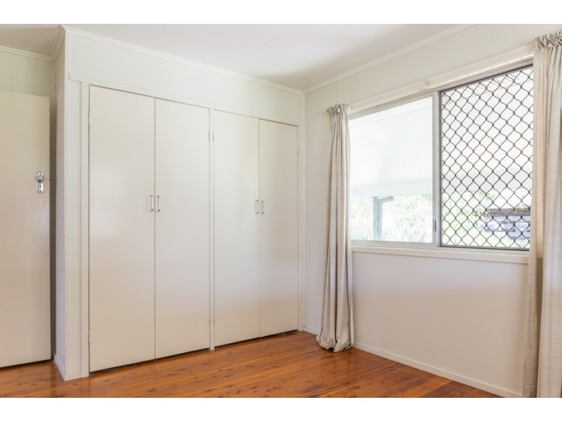 20 Patterson Street, Dysart QLD 4745