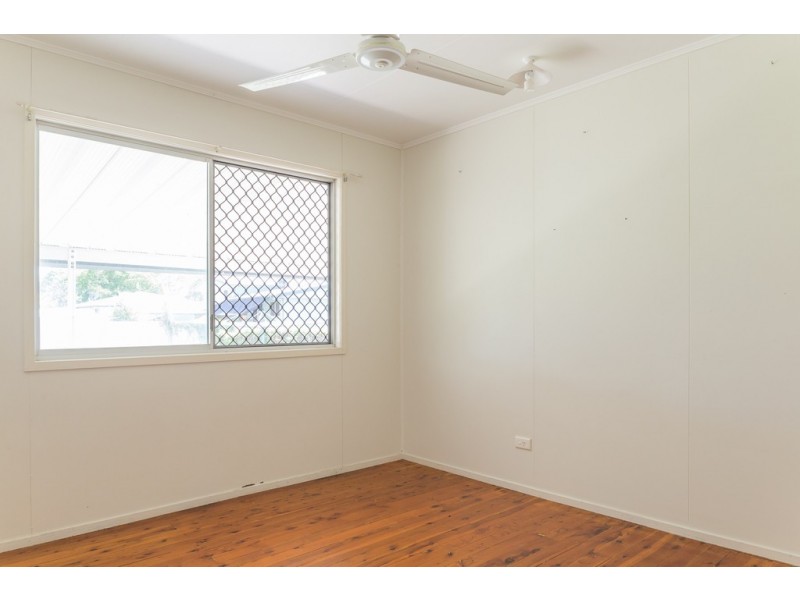 20 Patterson Street, Dysart QLD 4745