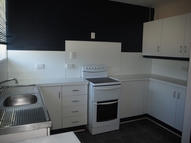 16 Macdonald Street, Dysart QLD 4745