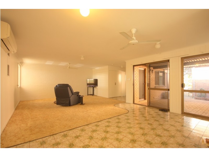 1/15 Shakespeare Street, East Mackay QLD 4740