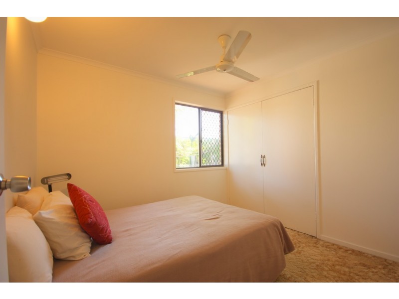 1/15 Shakespeare Street, East Mackay QLD 4740