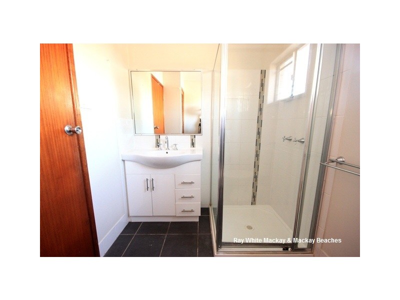 4/9 Creal Street, East Mackay QLD 4740