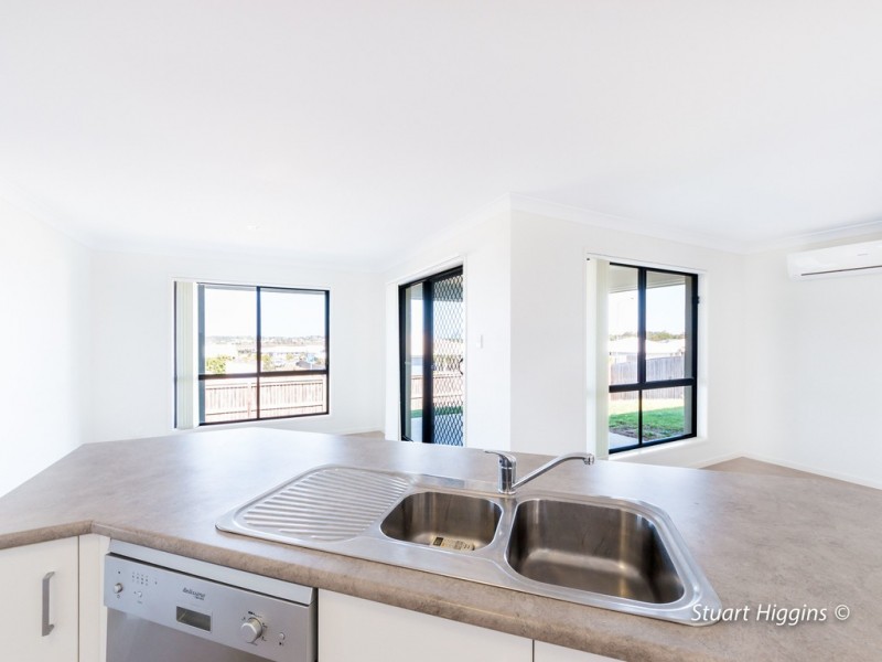 1 Clive Court, Beaconsfield QLD 4740