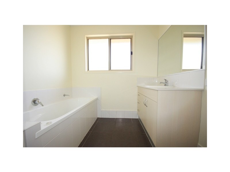 3 Cable Court, Blacks Beach QLD 4740