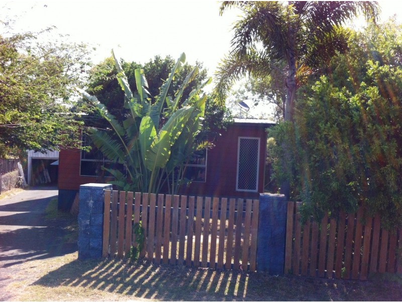 25 Cahill Crescent, Rural View QLD 4740