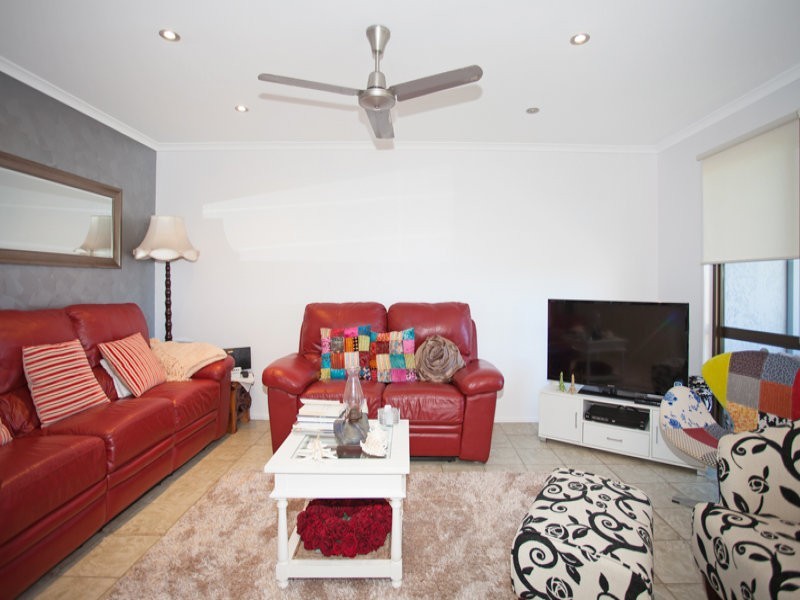 7/9 Homestead Bay Avenue, Shoal Point QLD 4750