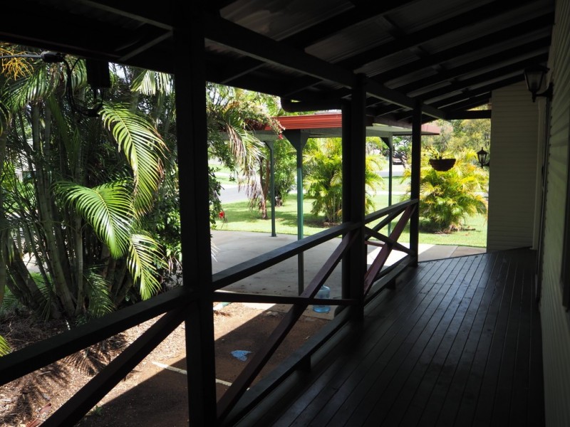 8 Phillips St, Dysart QLD 4745