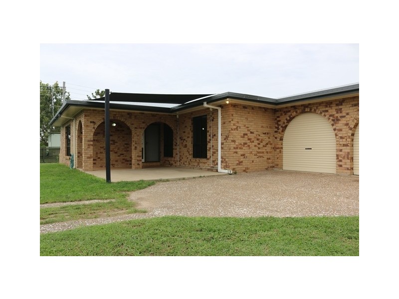 37 Melaleuca Street, Slade Point QLD 4740