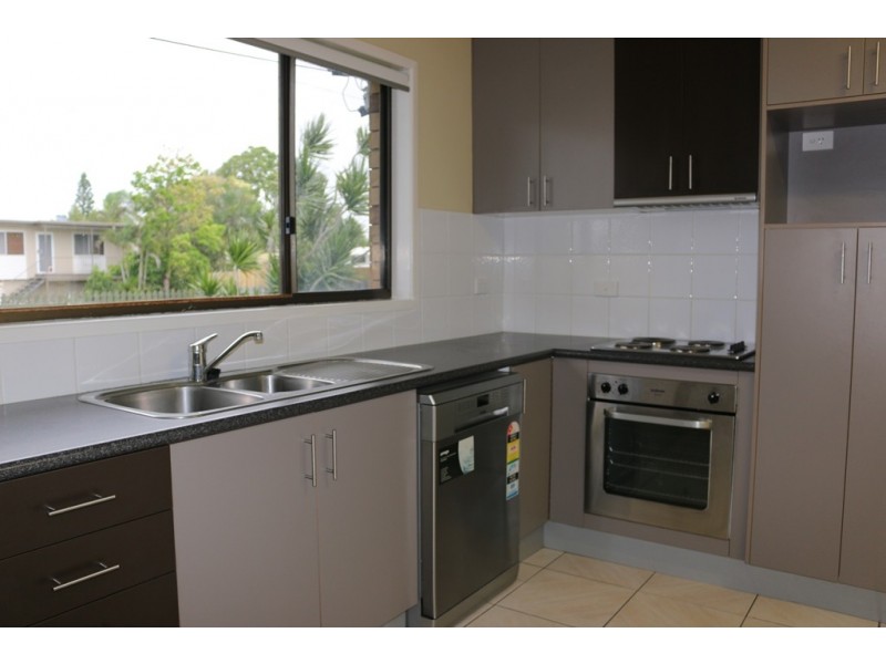 37 Melaleuca Street, Slade Point QLD 4740