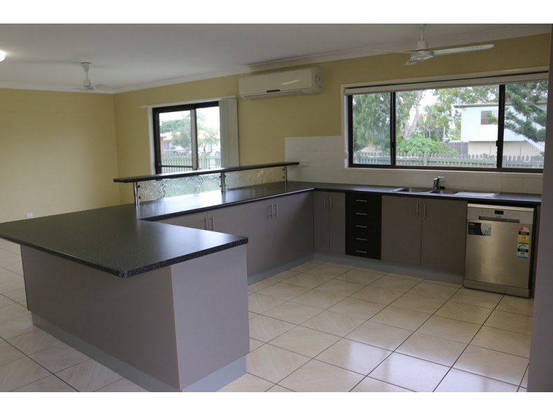 37 Melaleuca Street, Slade Point QLD 4740