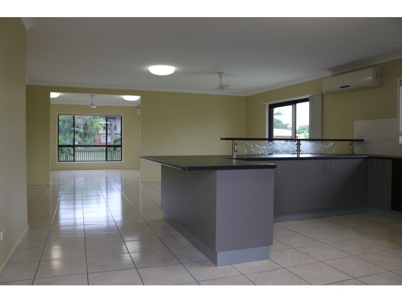 37 Melaleuca Street, Slade Point QLD 4740