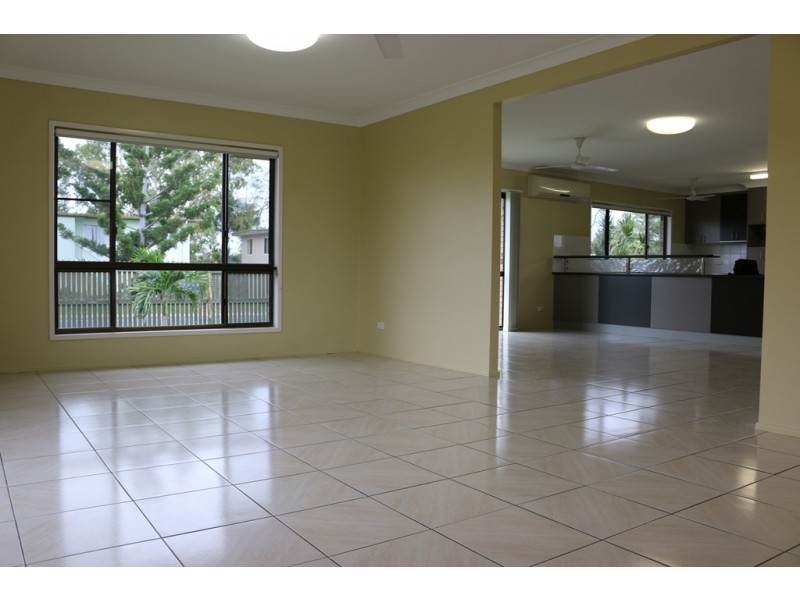 37 Melaleuca Street, Slade Point QLD 4740