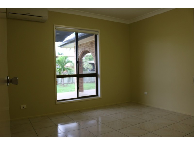 37 Melaleuca Street, Slade Point QLD 4740