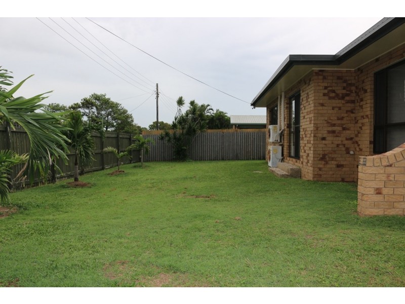 37 Melaleuca Street, Slade Point QLD 4740