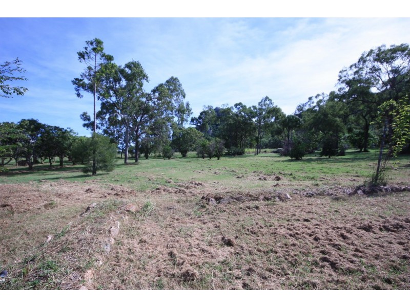 97 Kippen Drive, Ball Bay QLD 4741