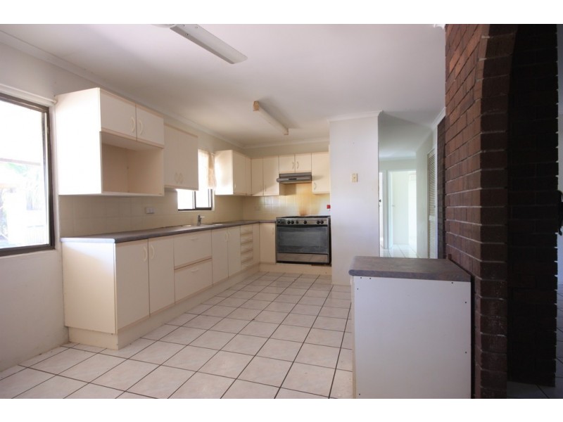 97 Kippen Drive, Ball Bay QLD 4741