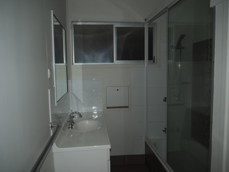 23 Patterson St, Dysart QLD 4745