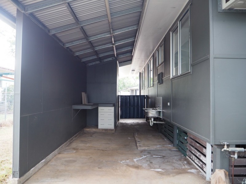 23 Patterson St, Dysart QLD 4745