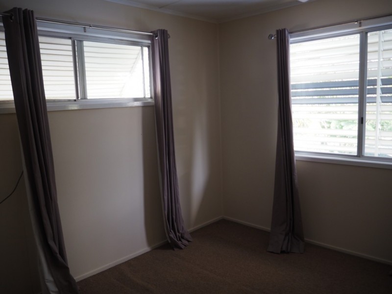 29 Beresford Crescent, Dysart QLD 4745