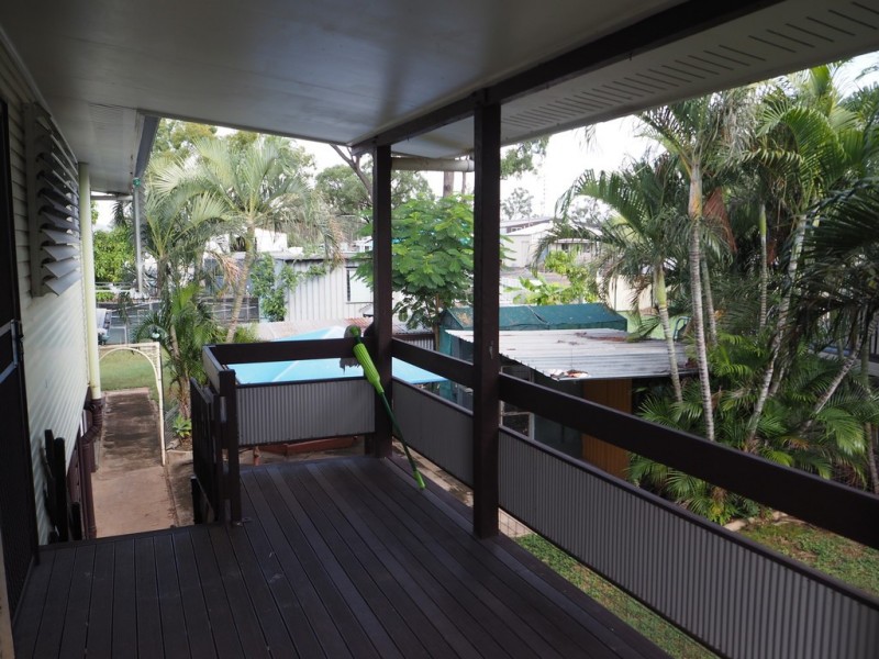 29 Beresford Crescent, Dysart QLD 4745