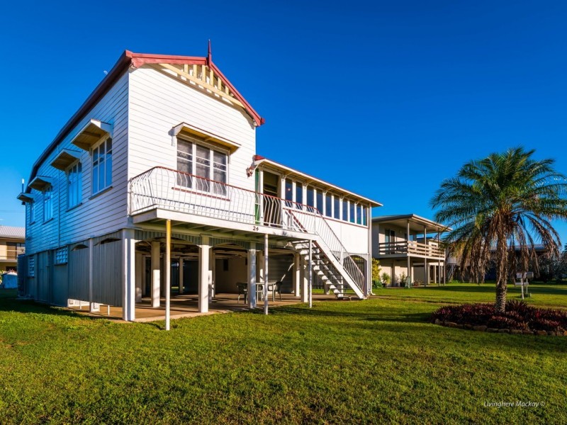 24 Frangipanni Avenue, Seaforth QLD 4741