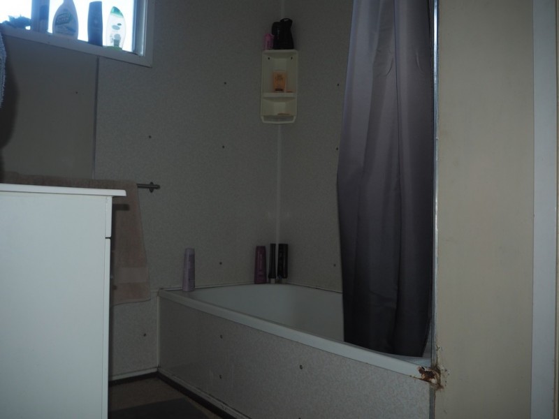 1 Spring St, Dysart QLD 4745