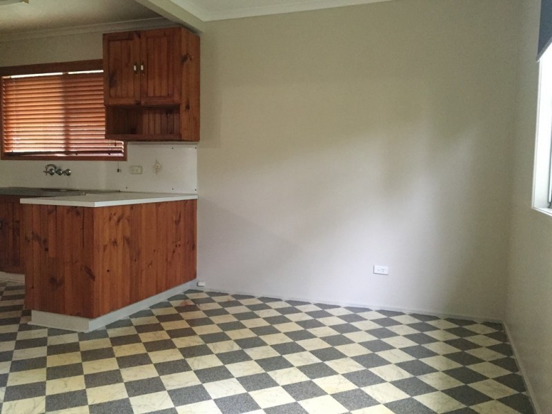 15 Gilchrist Terrace, Moranbah QLD 4744