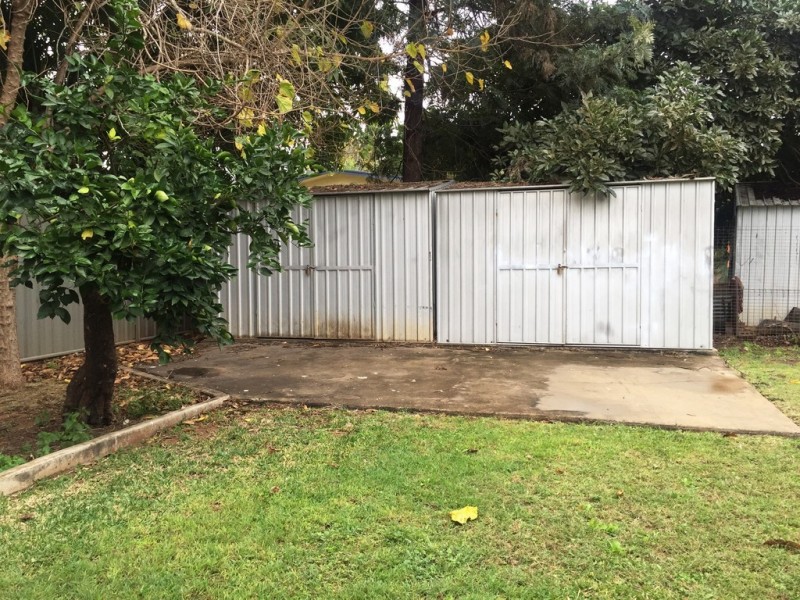 15 Gilchrist Terrace, Moranbah QLD 4744