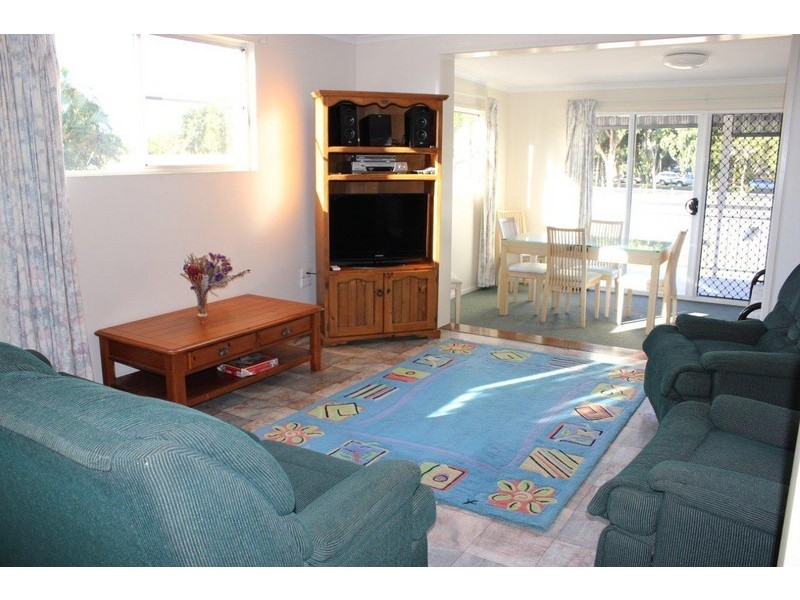 6 Bridge Road, East Mackay QLD 4740
