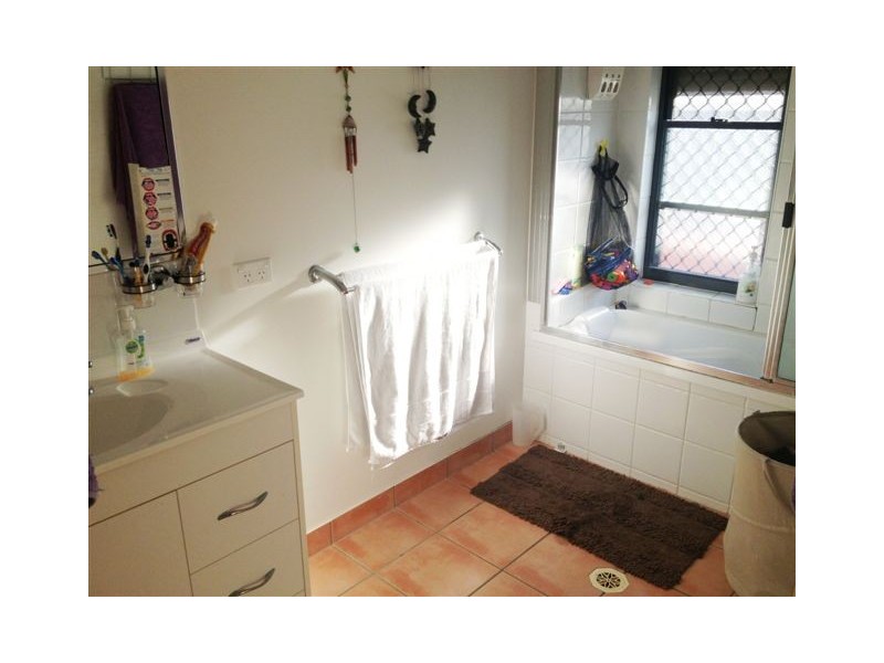 15 Nautilus Parade, Bucasia QLD 4750