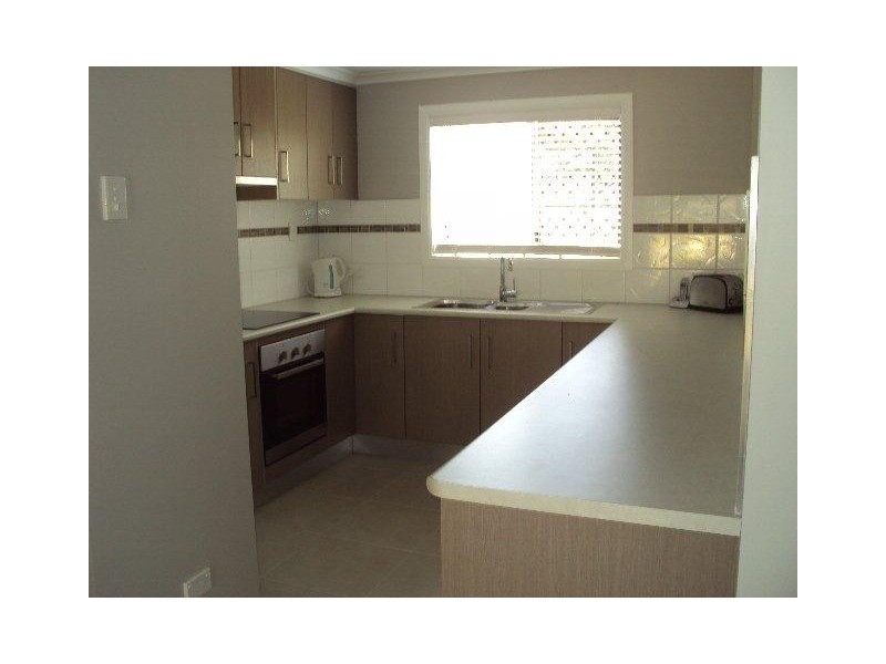 A 284 Bedford Rd, Andergrove QLD 4740