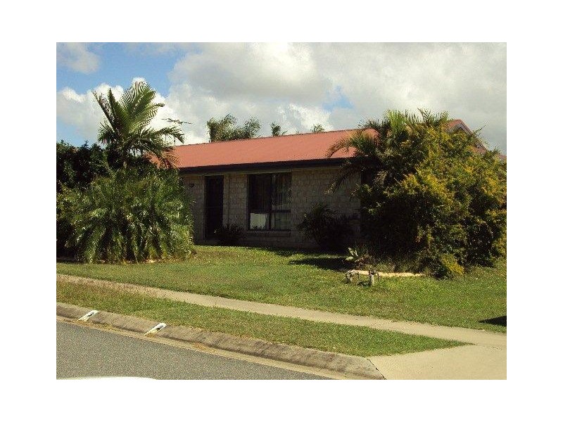 39 Barber Drive, Blacks Beach QLD 4740