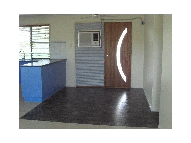39 Barber Drive, Blacks Beach QLD 4740