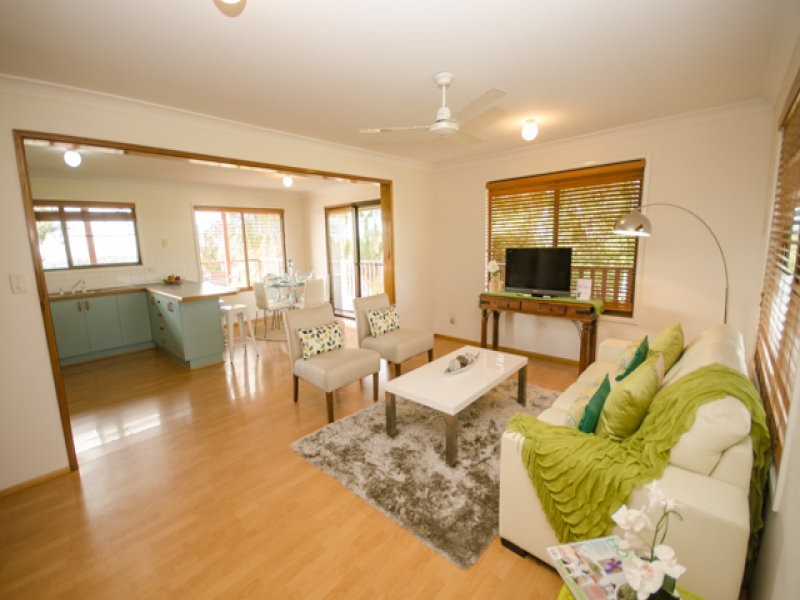 19 Chapman Crt, Eimeo QLD 4740