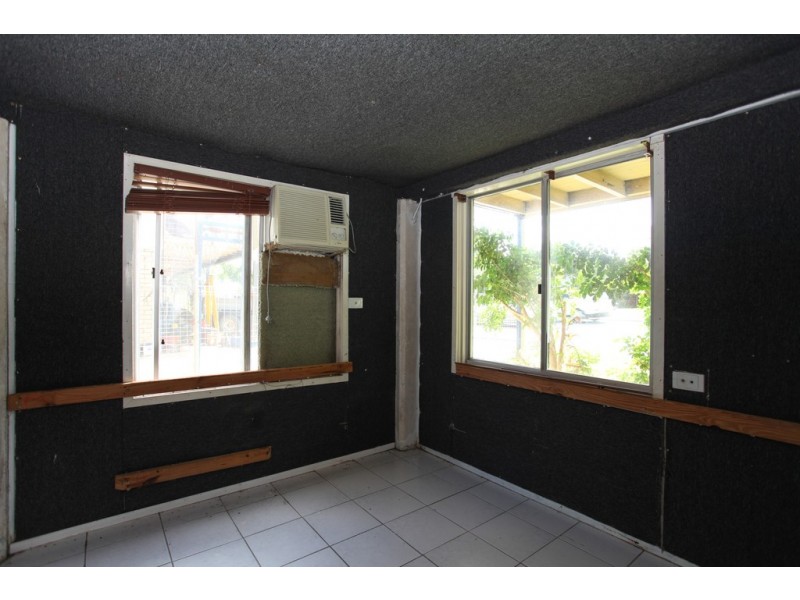 67 Harbour Road, North Mackay QLD 4740