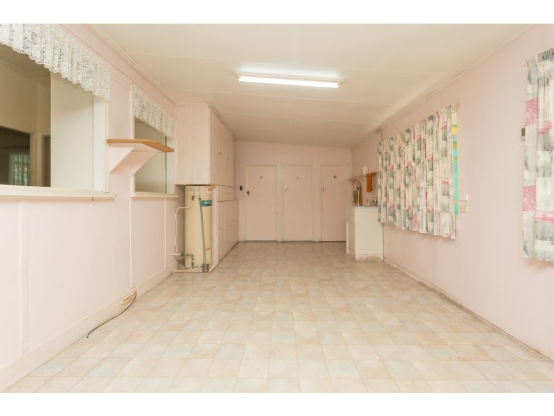 30 Perry St, West Mackay QLD 4740