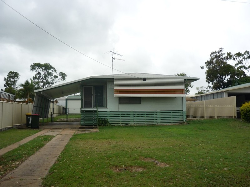 3 Flinders Drive, Moranbah QLD 4744