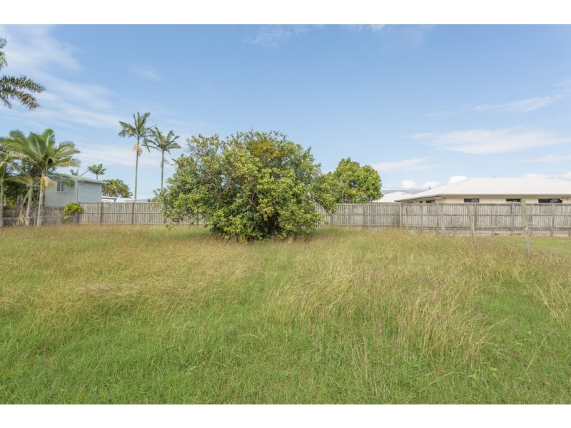 18 Knobel Street, North Mackay QLD 4740