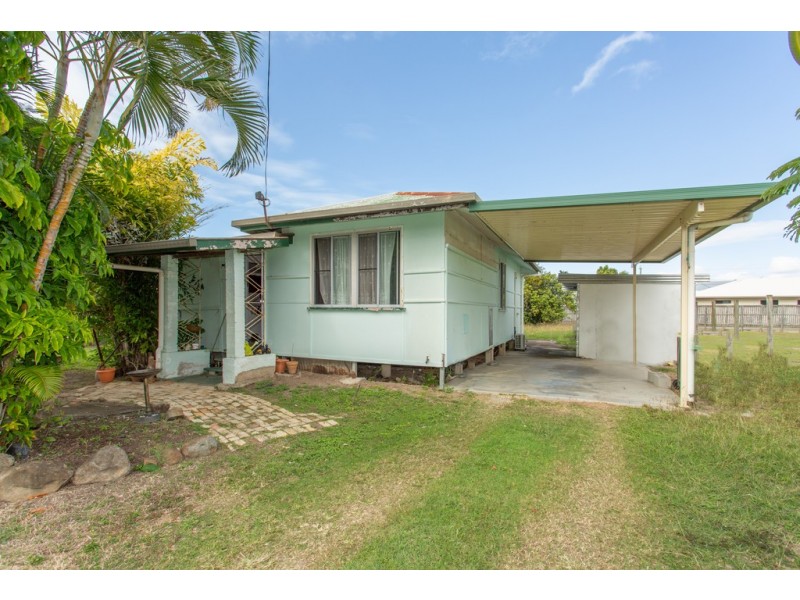 18 Knobel Street, North Mackay QLD 4740