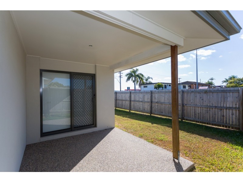 2E Mansfield Drive, Beaconsfield QLD 4740