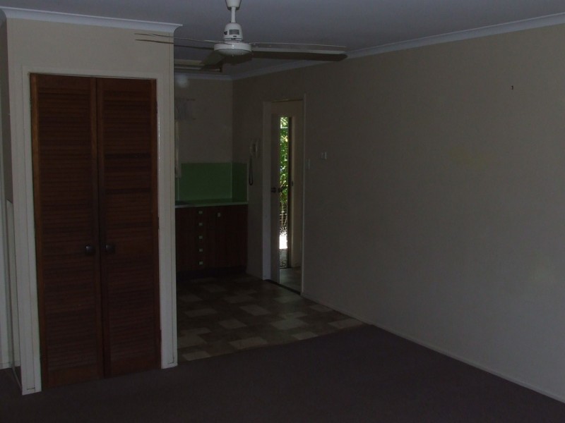 1/18 Eaglemount Road, Andergrove QLD 4740