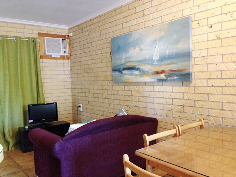 5/4 Symons Avenue, Bucasia QLD 4750