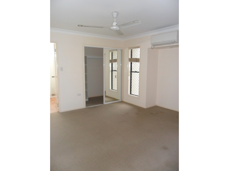 28 Slater Ave, Blacks Beach QLD 4740