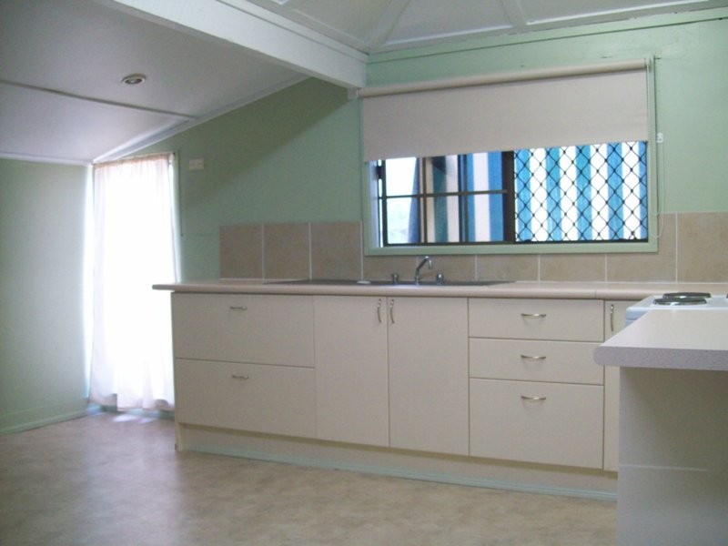 39 Slade Esplanade, Slade Point QLD 4740