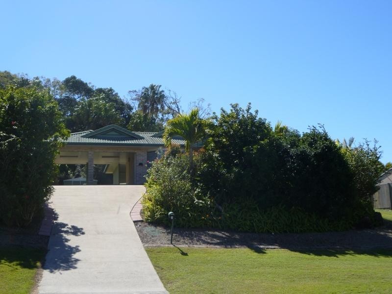 8 McLaughlin Drive, Eimeo QLD 4740