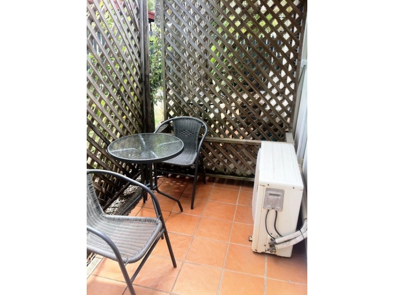 1/6 Skylark Street, Slade Point QLD 4740