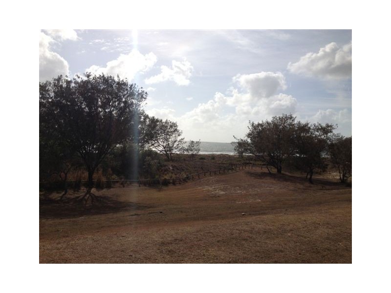 3 Kohuna Sands Resort, 1 Griffin Ave, Bucasia QLD 4750